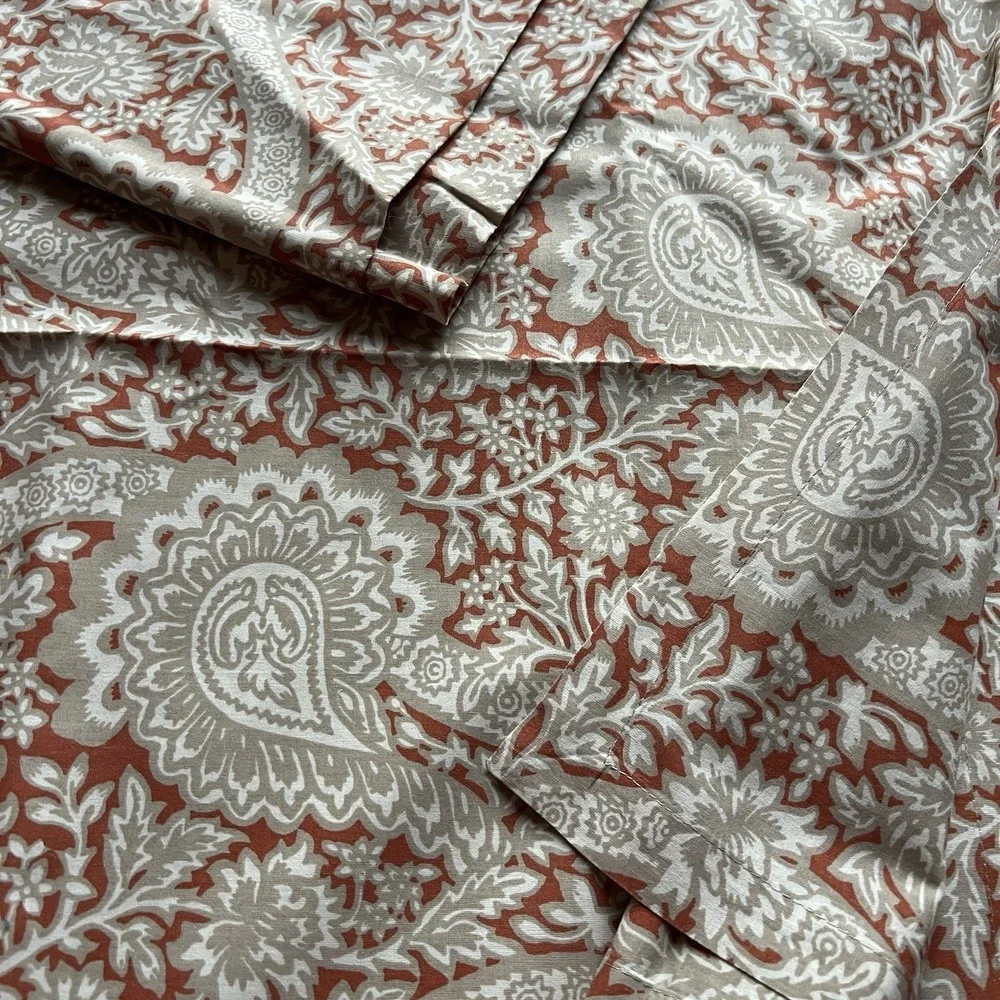 Williams Sonoma Paisley‎ Floral Tablecloth 72x106